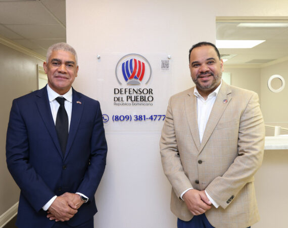 Defensor del Pueblo deja formalmente inaugurado Punto de Acceso en el Consulado Dominicano en Orlando, EEUU 
